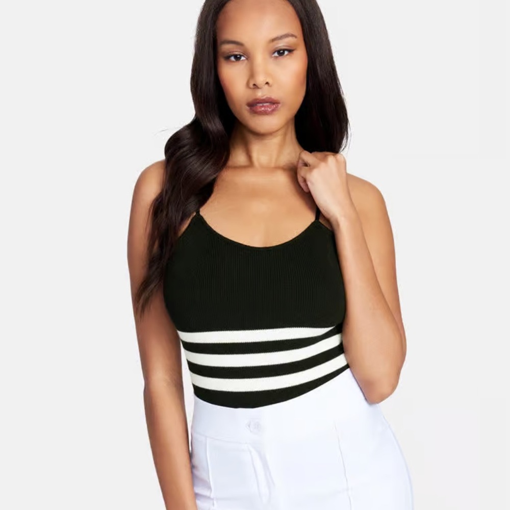 Alloy apparel- Lauren bodysuit- size M, NWT
